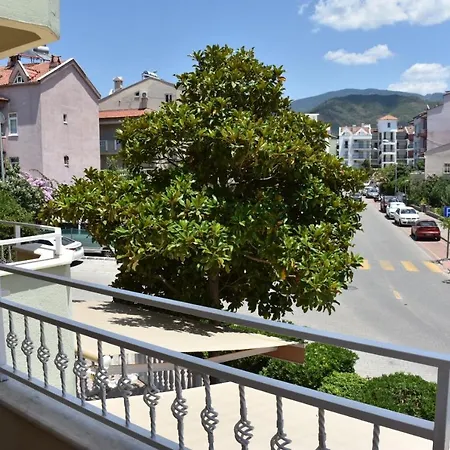 ホテル Comfort Inn Otel